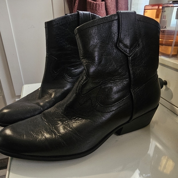 Aerosoles Credo pull-on Western Booties Black Leather - Picture 1 of 8